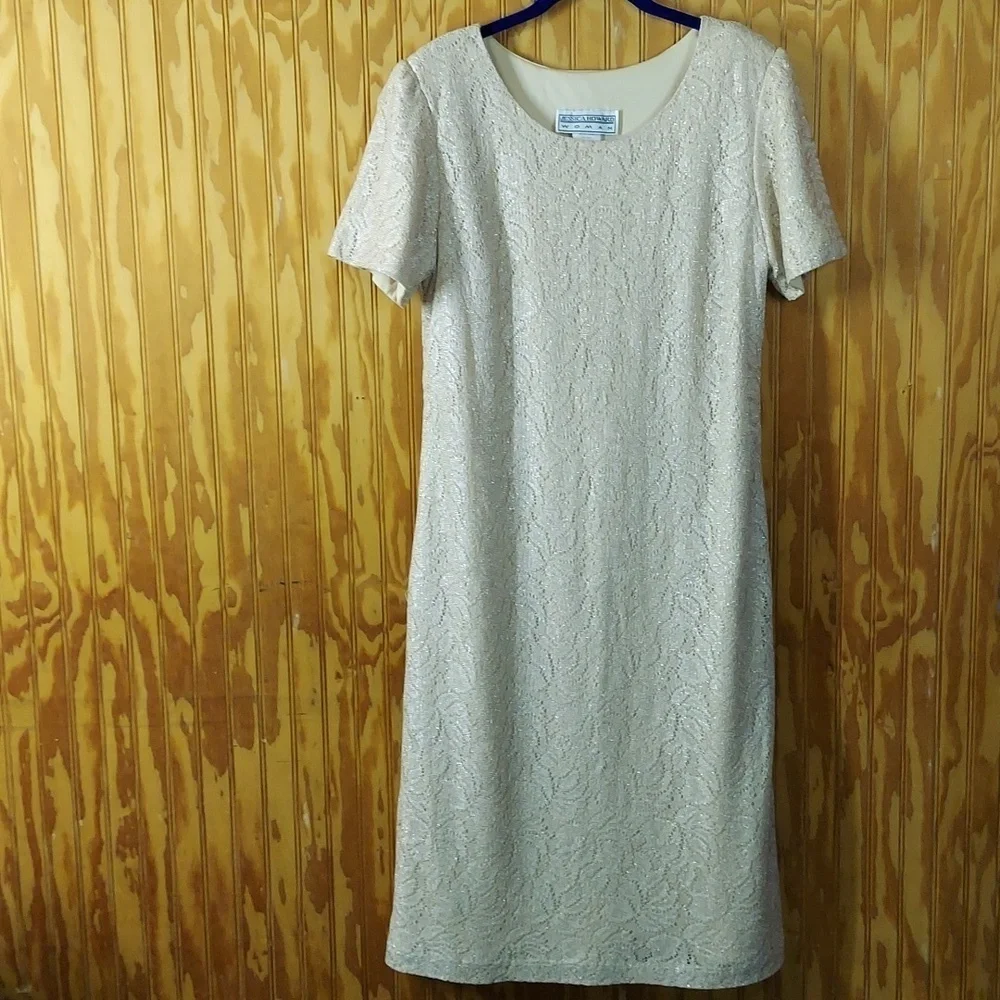 Jessica Howard woman dress Silver And Gold .